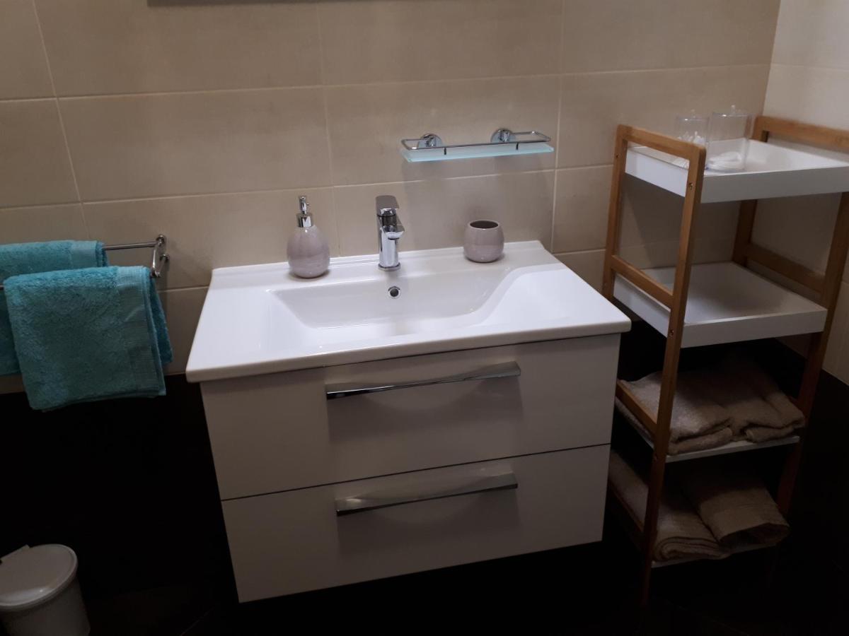 Agata Apartman Novalja