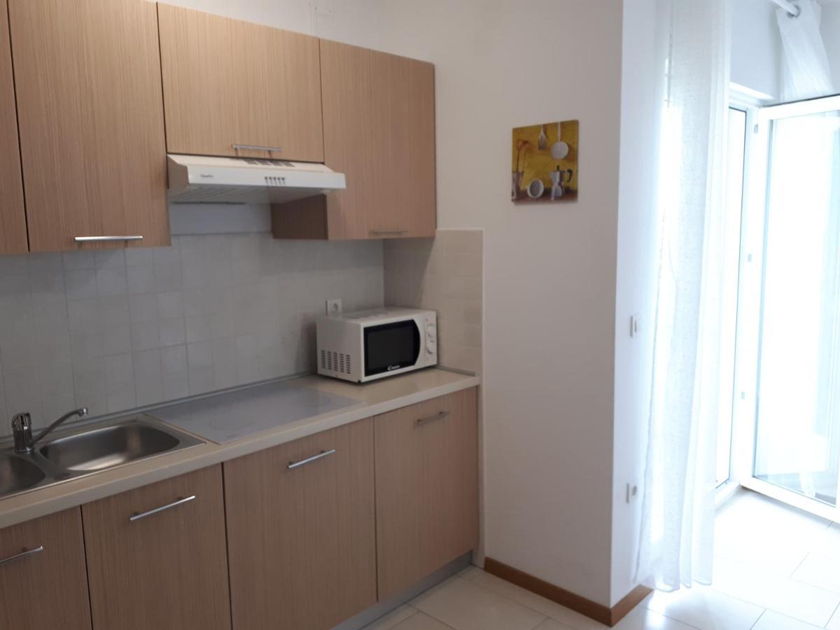 Agata Apartman *